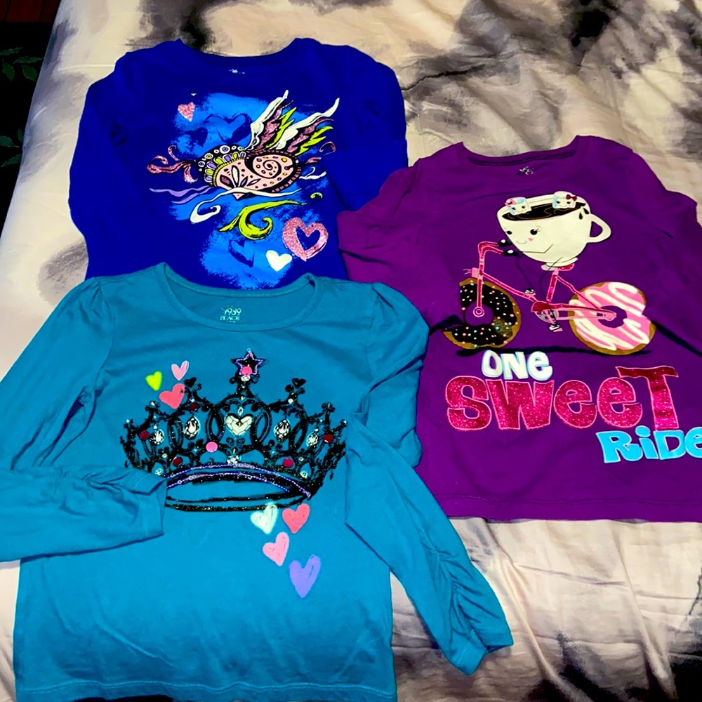 Set/3️⃣ L/S fun graphic tops